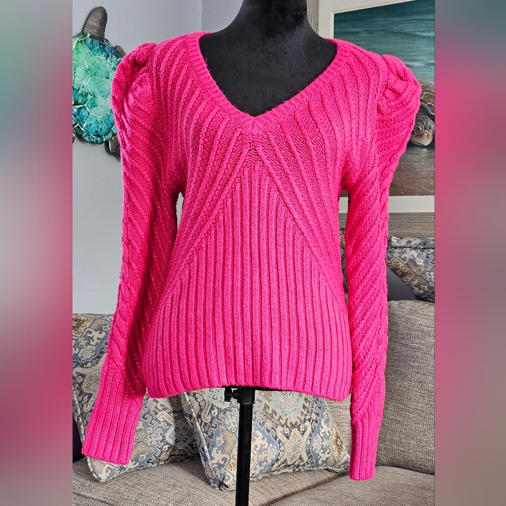 WHBM V-Neck Puff Sleeve Cable Pullover Sweater Size Medium